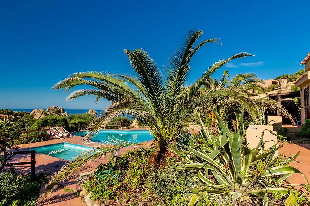 Villa Ginepro Rosso Trinità dʼAgultu Ferienhaus