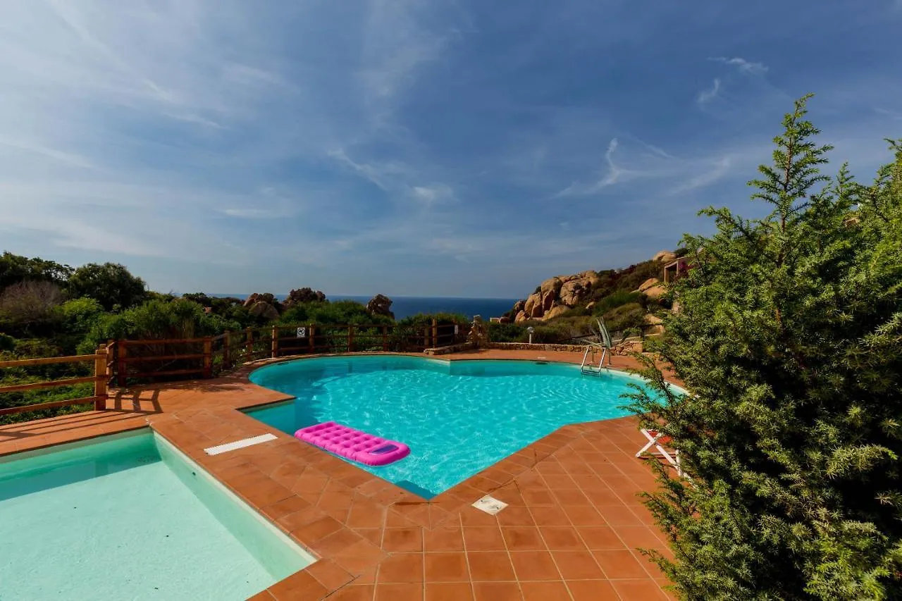 Ferienhaus Villa Ginepro Rosso Trinità dʼAgultu