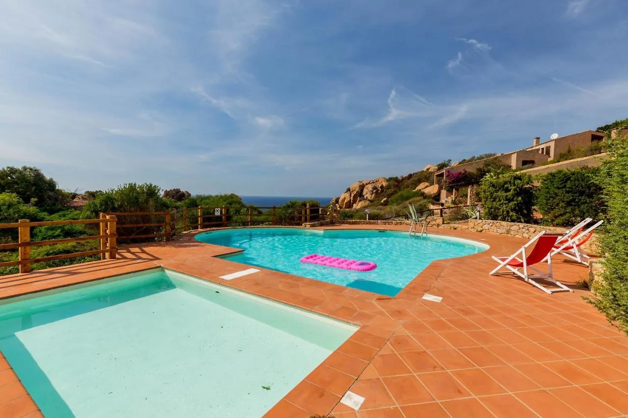 Villa Ginepro Rosso Trinità dʼAgultu
